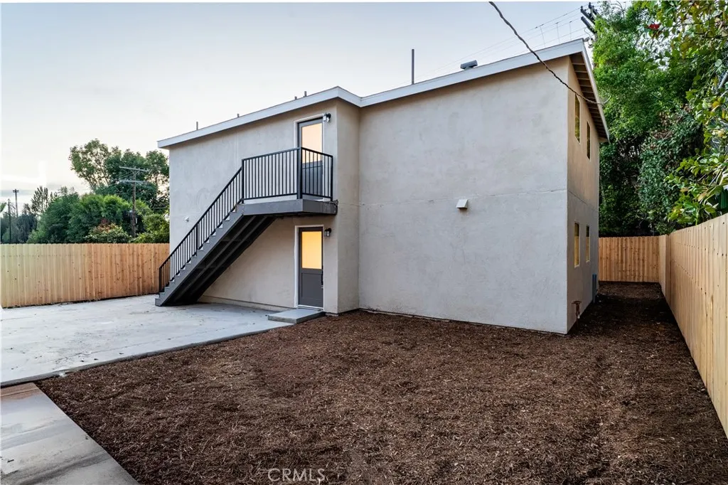 1189 Crenshaw Boulevard, Los Angeles, California 90019 home-pic-30